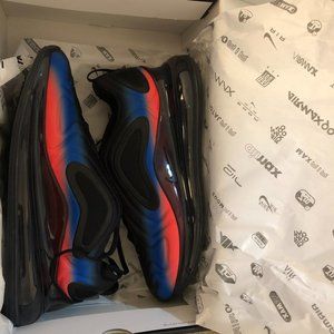 Air Max 720 'Black Racer Blue Crimson'